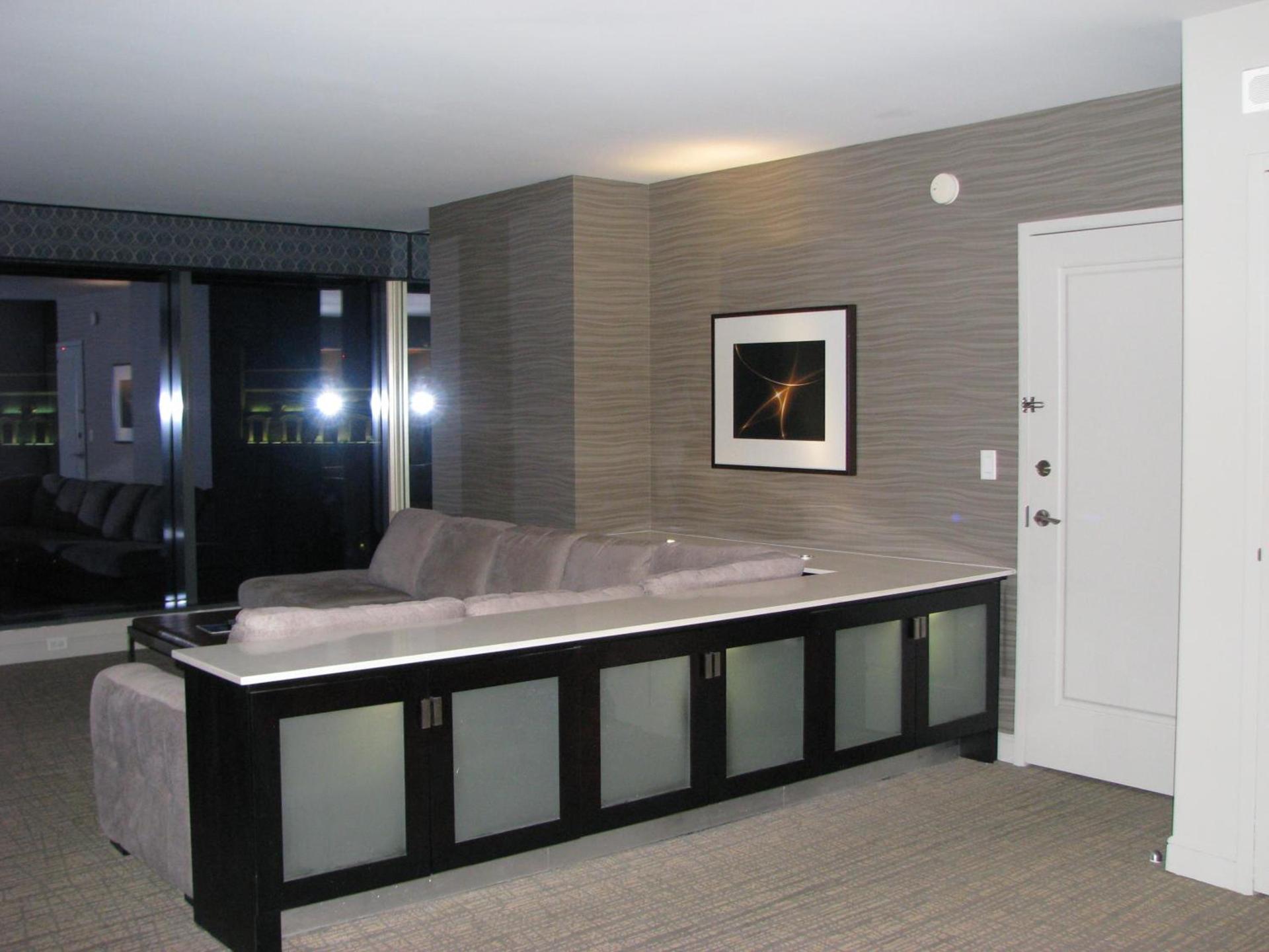 Suites at Elara Las Vegas Center Strip-No Resort Fees photo 39