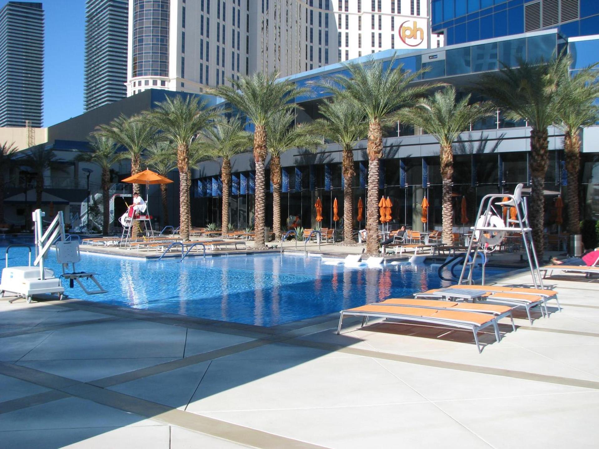 Suites at Elara Las Vegas Center Strip-No Resort Fees photo 17