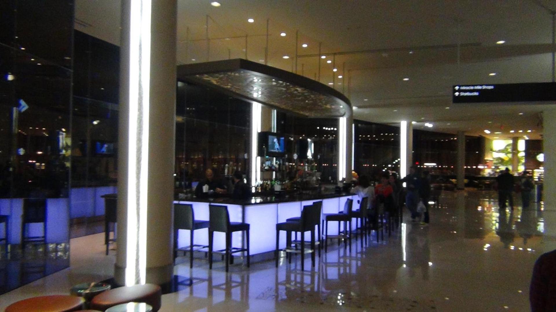 Suites at Elara Las Vegas Center Strip-No Resort Fees photo 36