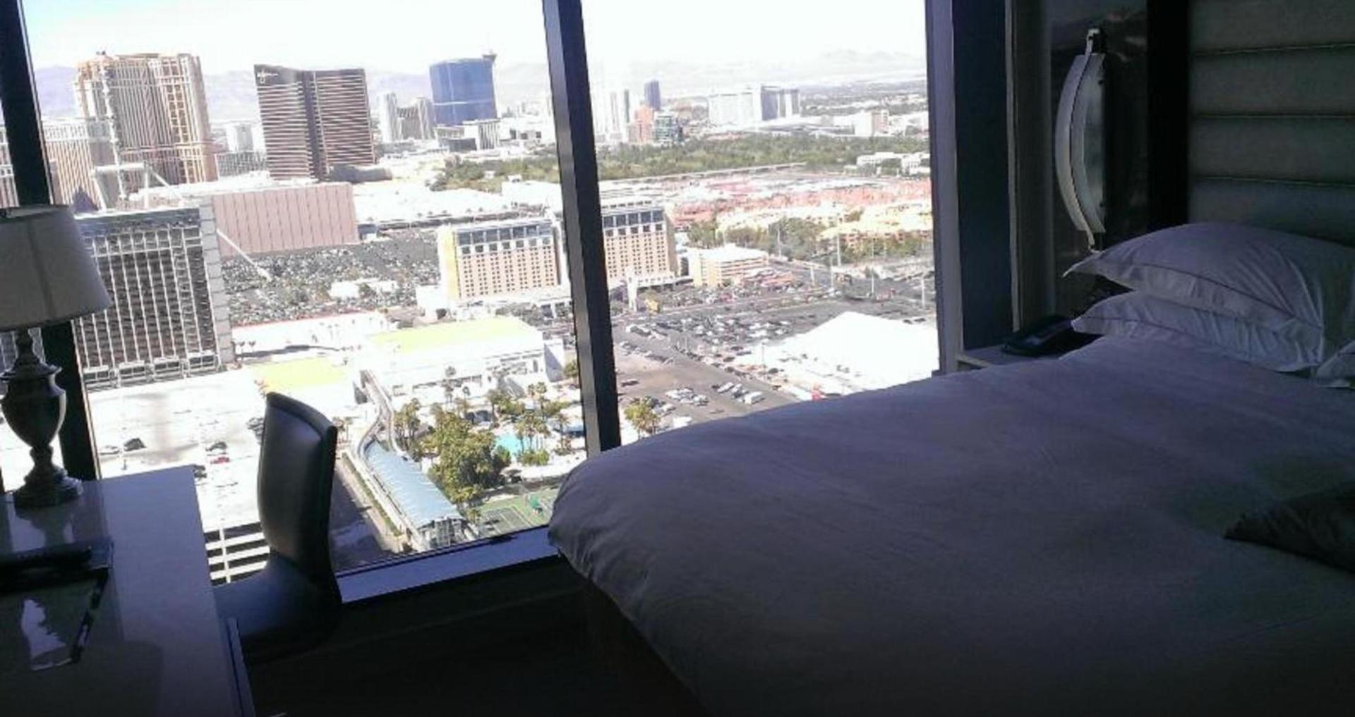Suites at Elara Las Vegas Center Strip-No Resort Fees photo 46