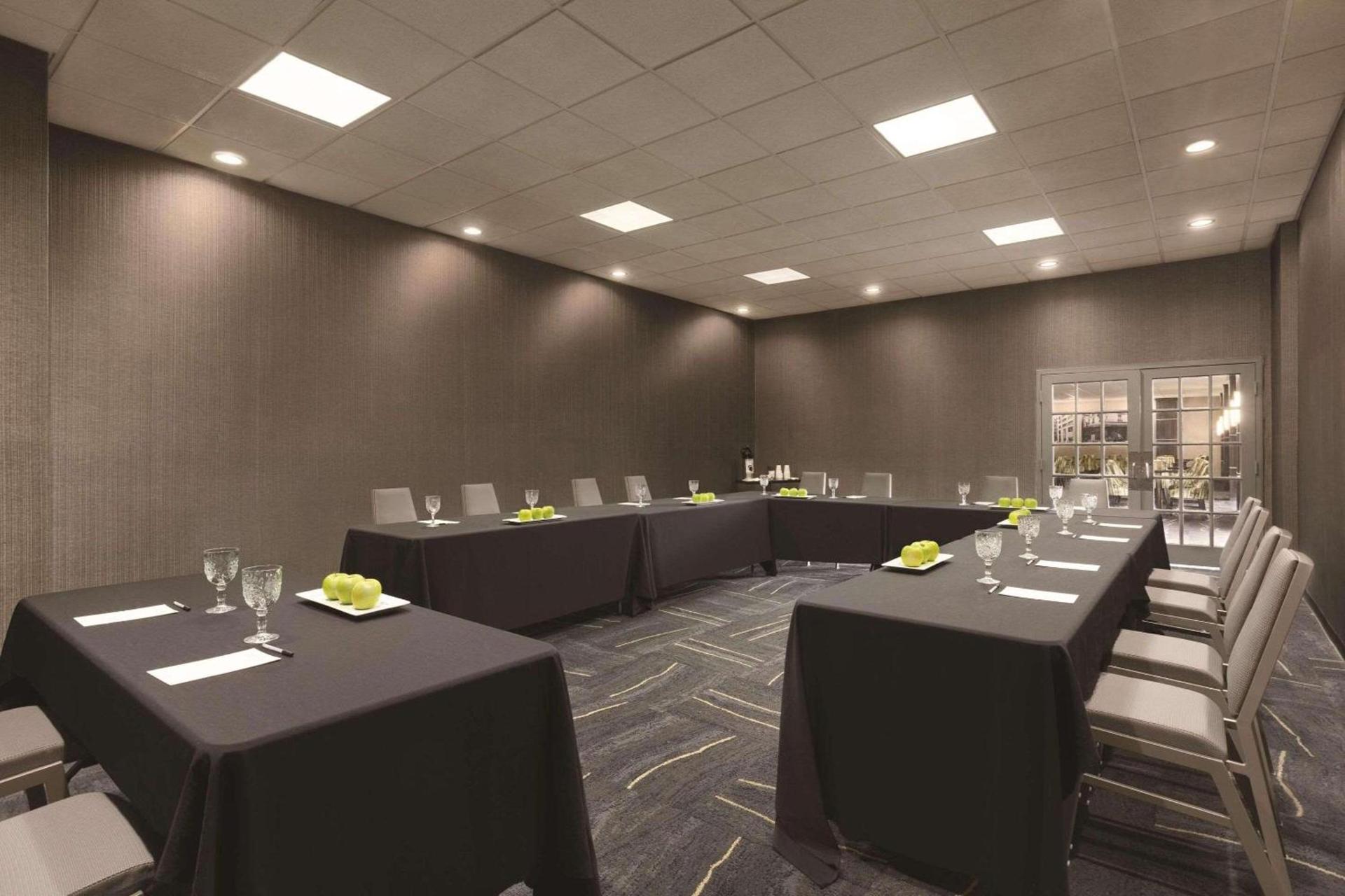 Verta Hotel McAllen photo 39
