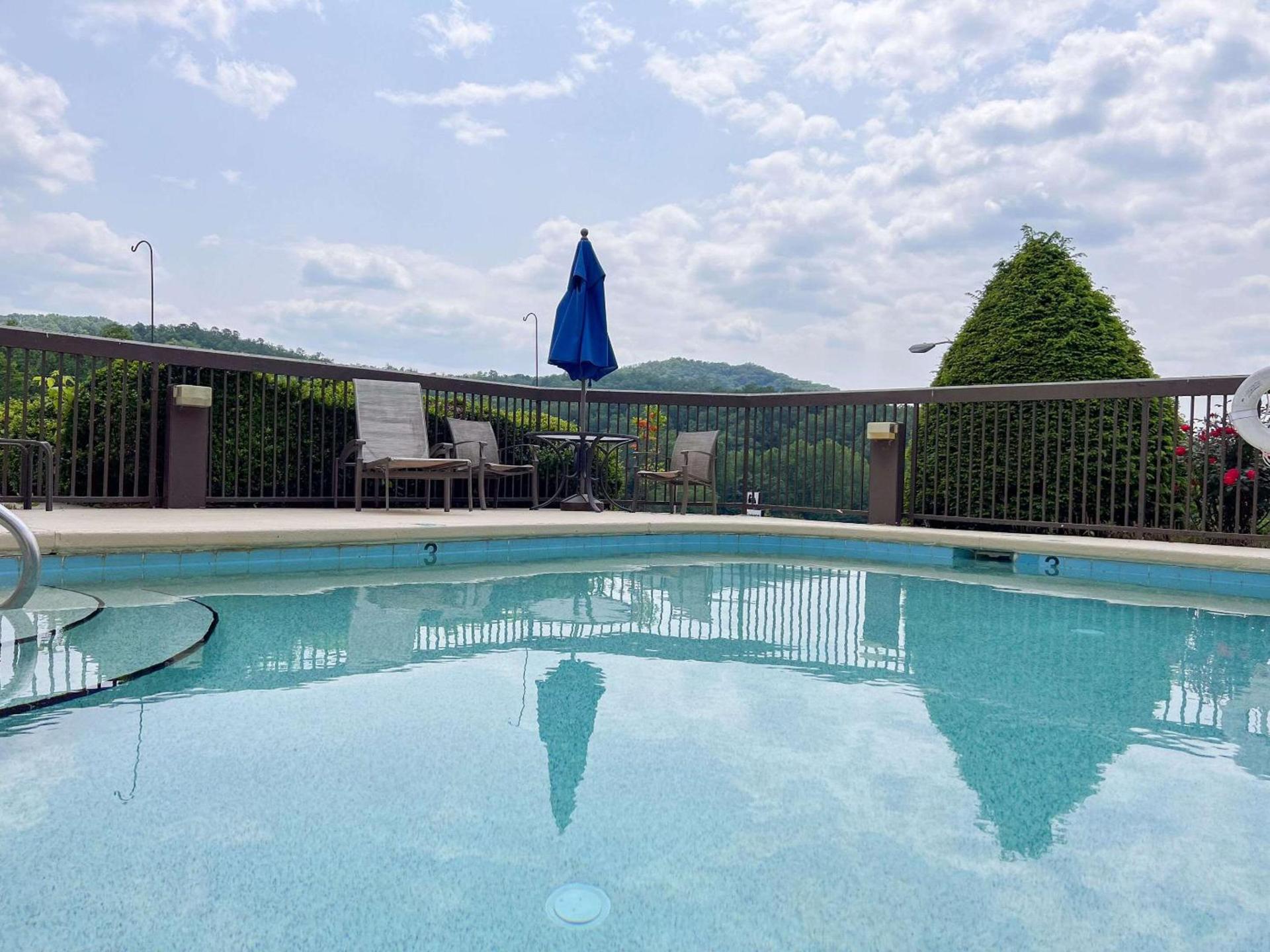 Clarion Pointe Cherokee photo 19