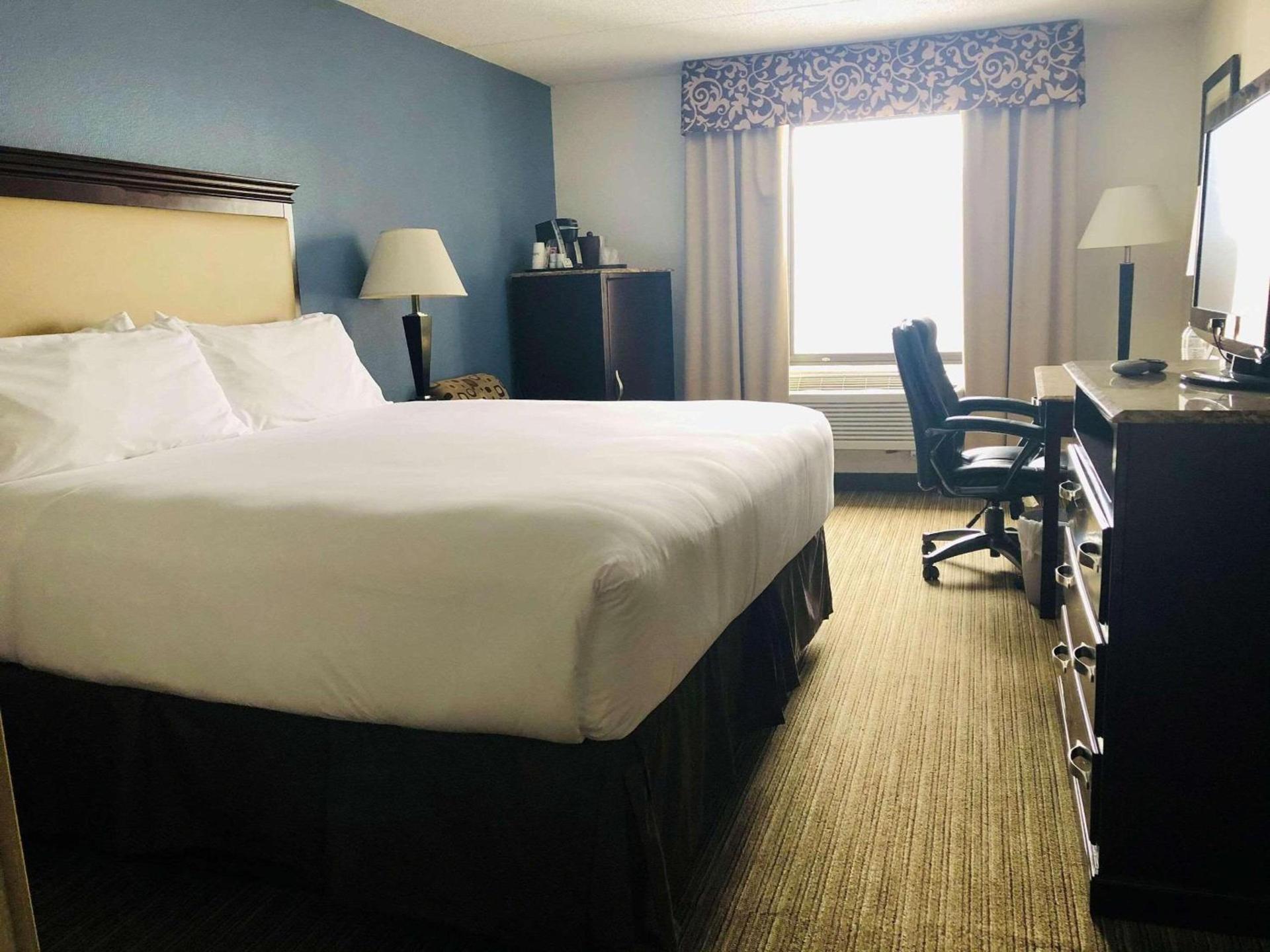 Radisson Hotel Schaumburg photo 4