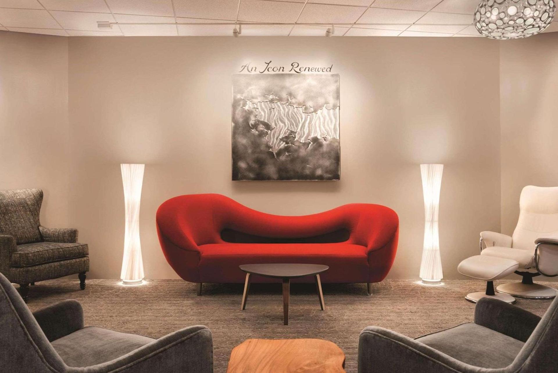 Radisson Hotel Cincinnati Riverfront photo 3