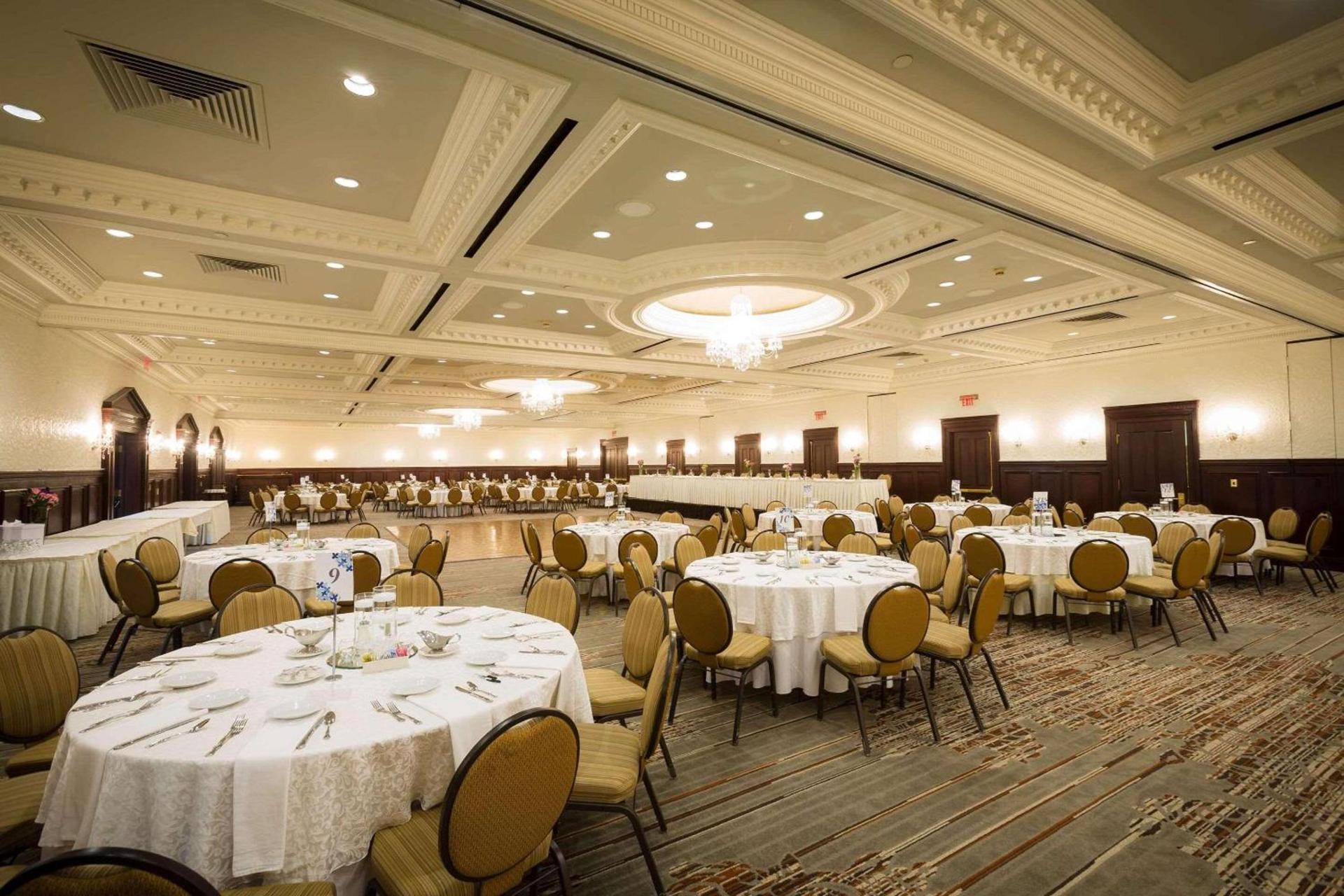 Radisson Hotel Cincinnati Riverfront photo 15