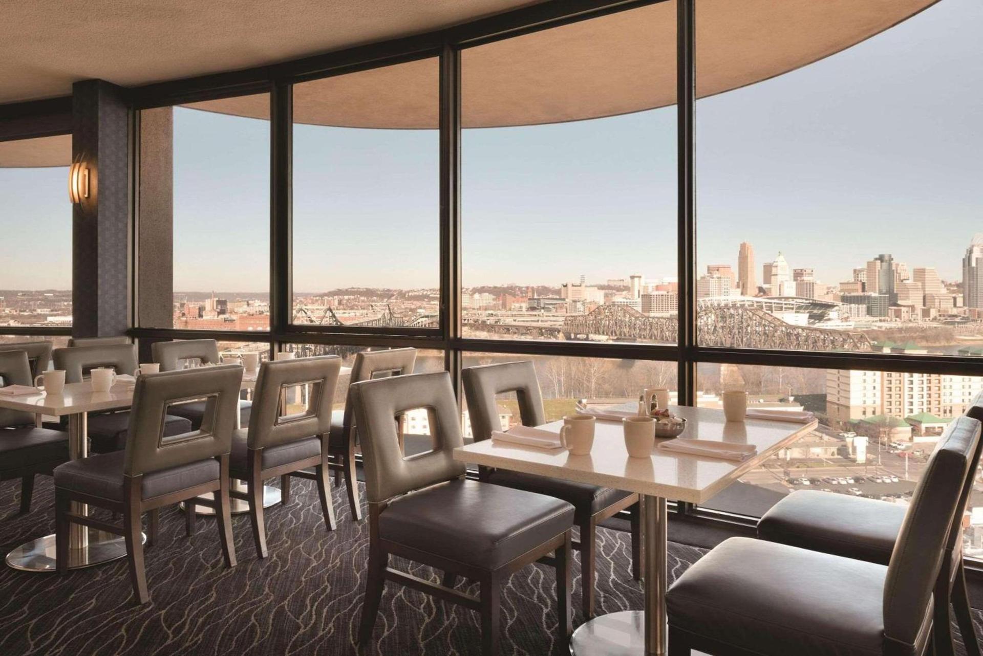 Radisson Hotel Cincinnati Riverfront photo 31