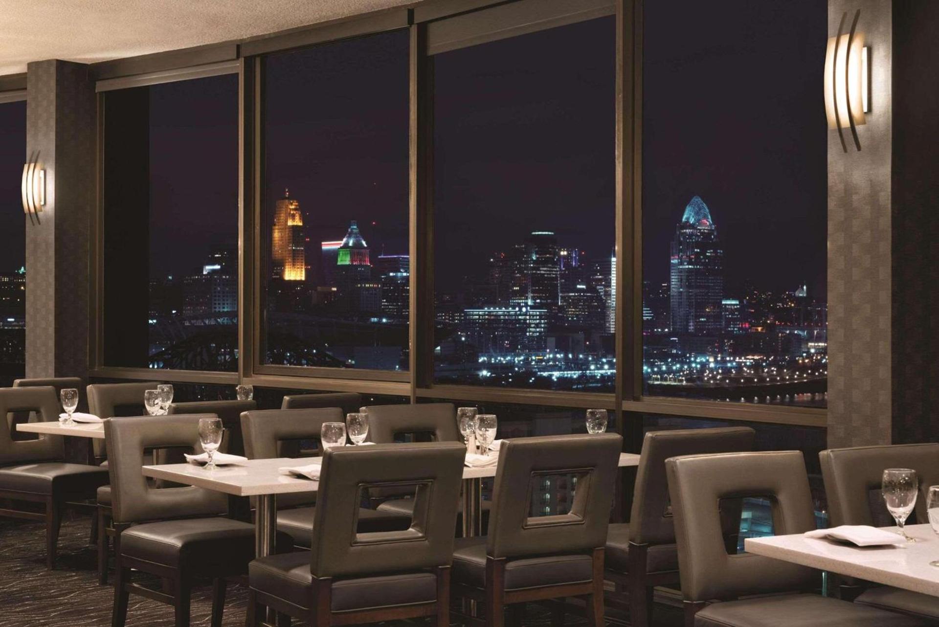 Radisson Hotel Cincinnati Riverfront photo 32