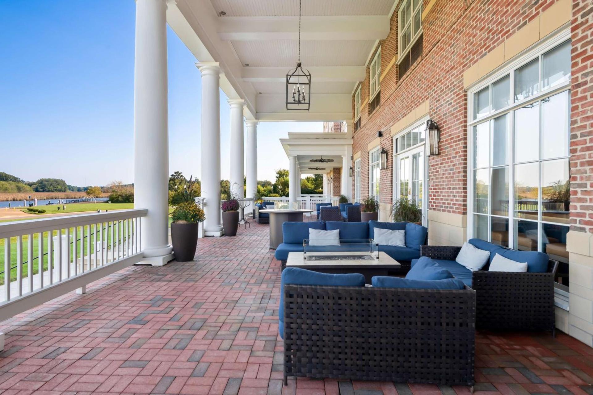 Hilton Garden Inn Suffolk Riverfront photo 13