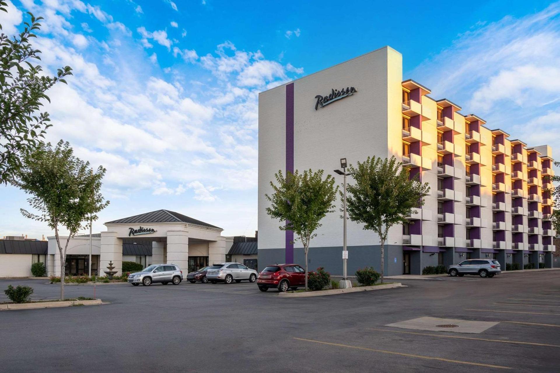 Radisson Hotel Grand Rapids Riverfront photo 5