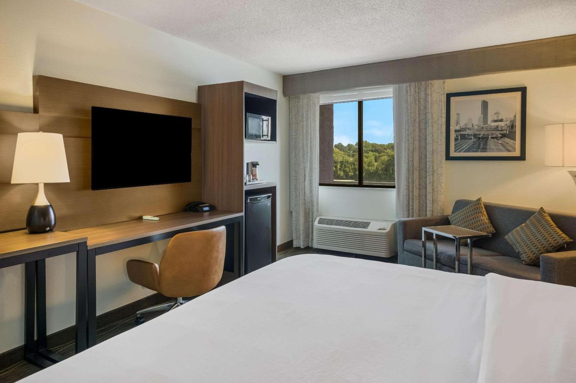 Radisson Hotel Grand Rapids Riverfront photo 45