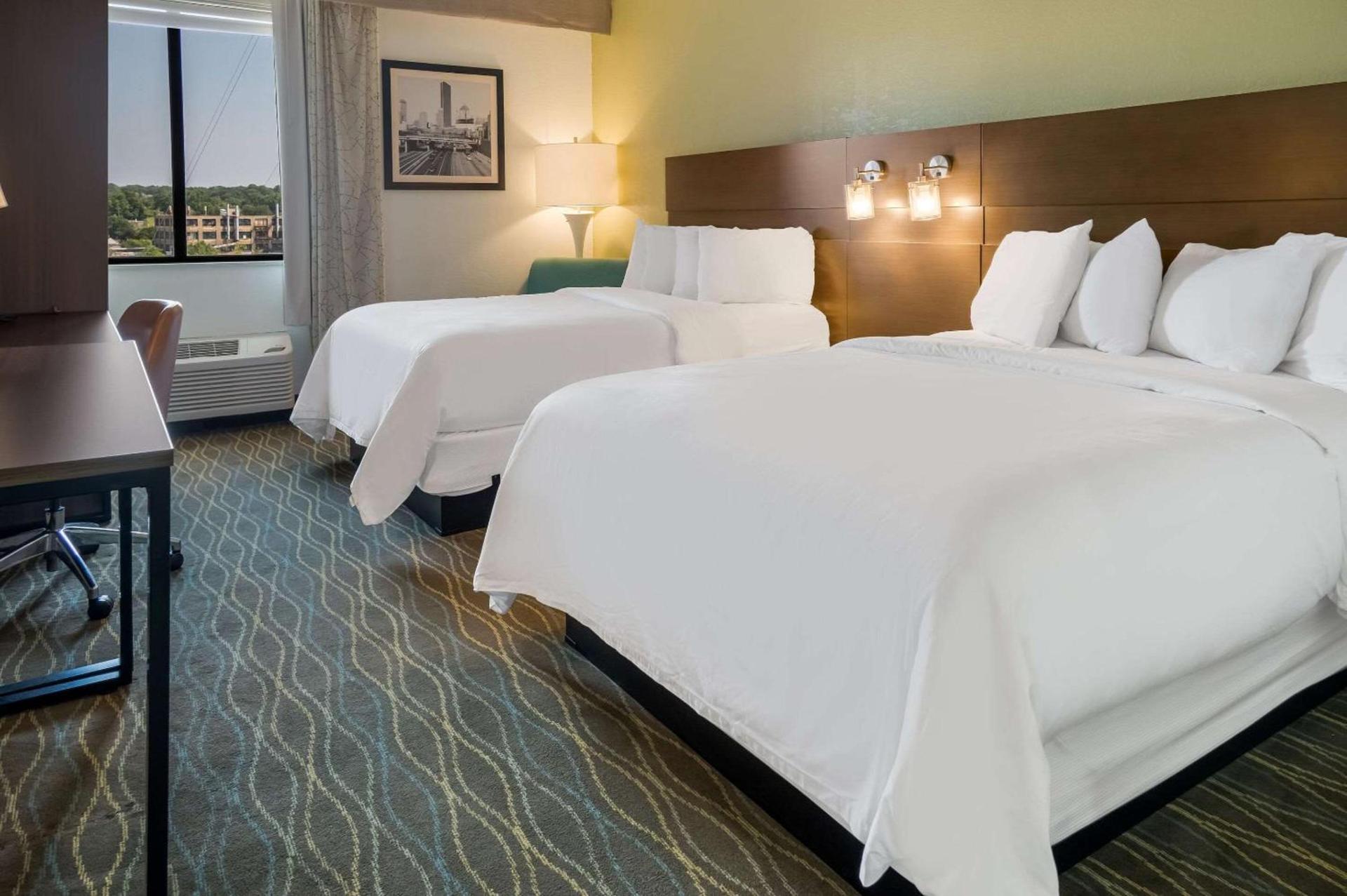 Radisson Hotel Grand Rapids Riverfront photo 59