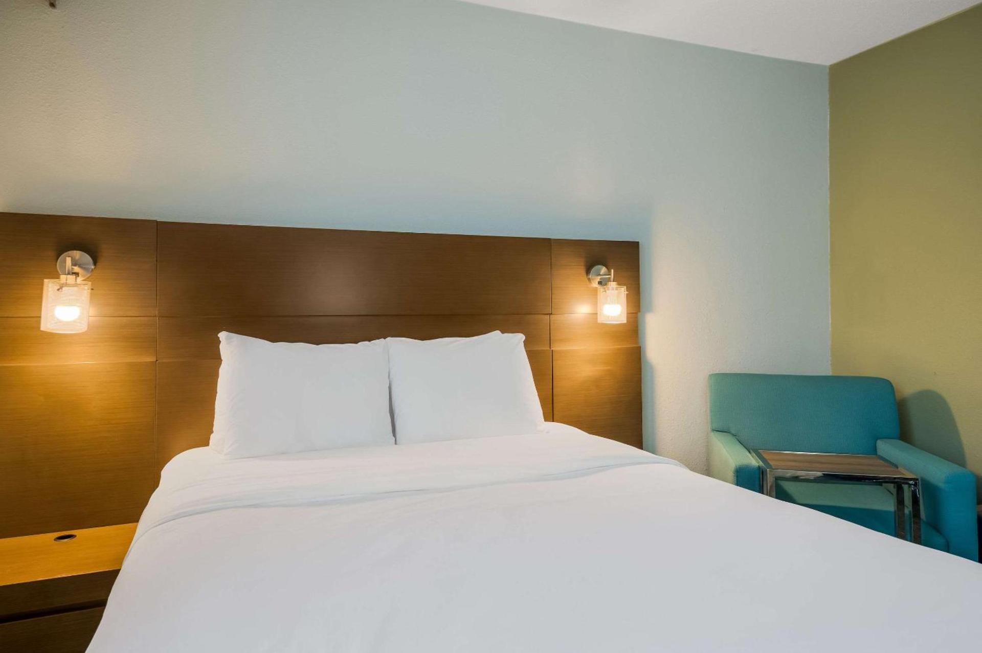 Radisson Hotel Grand Rapids Riverfront photo 61