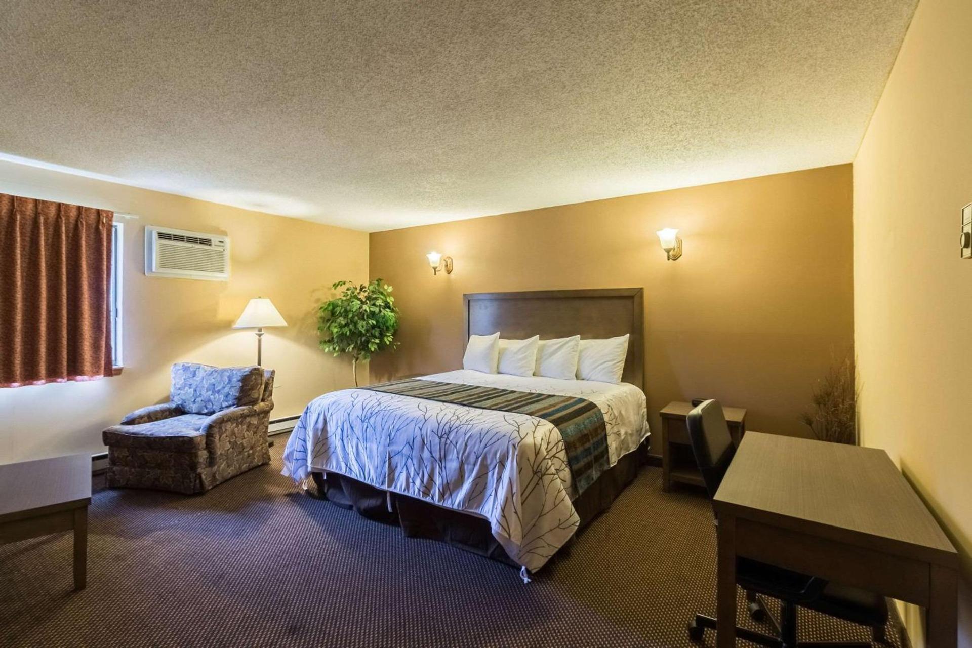 Rodeway Inn Red Wing photo 30