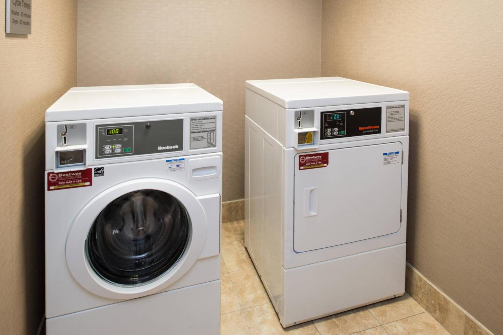 Courtyard by Marriott Victorville Hesperia photo 31
