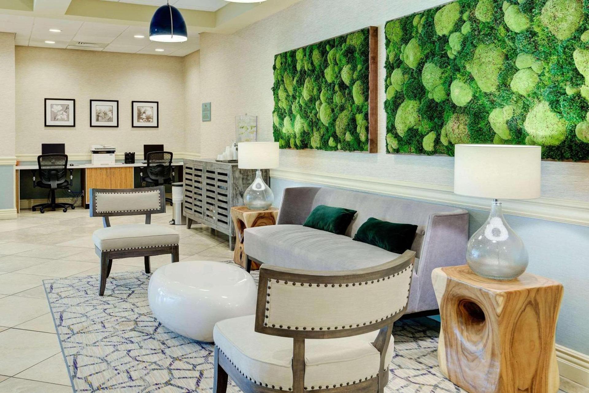 Radisson Hotel Freehold photo 3