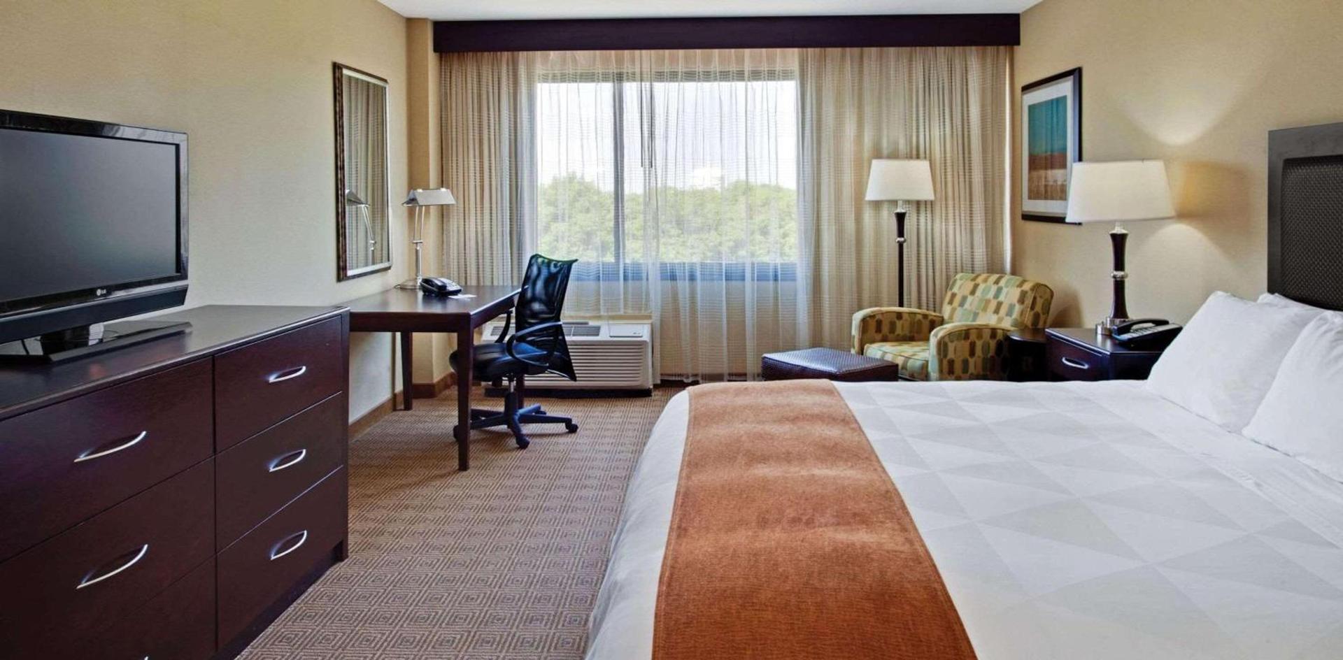 Radisson Hotel Freehold photo 5