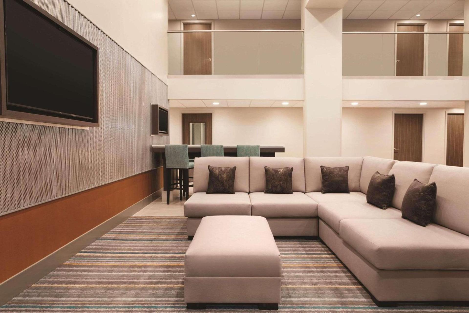 Radisson Hotel Charlotte Airport photo 6