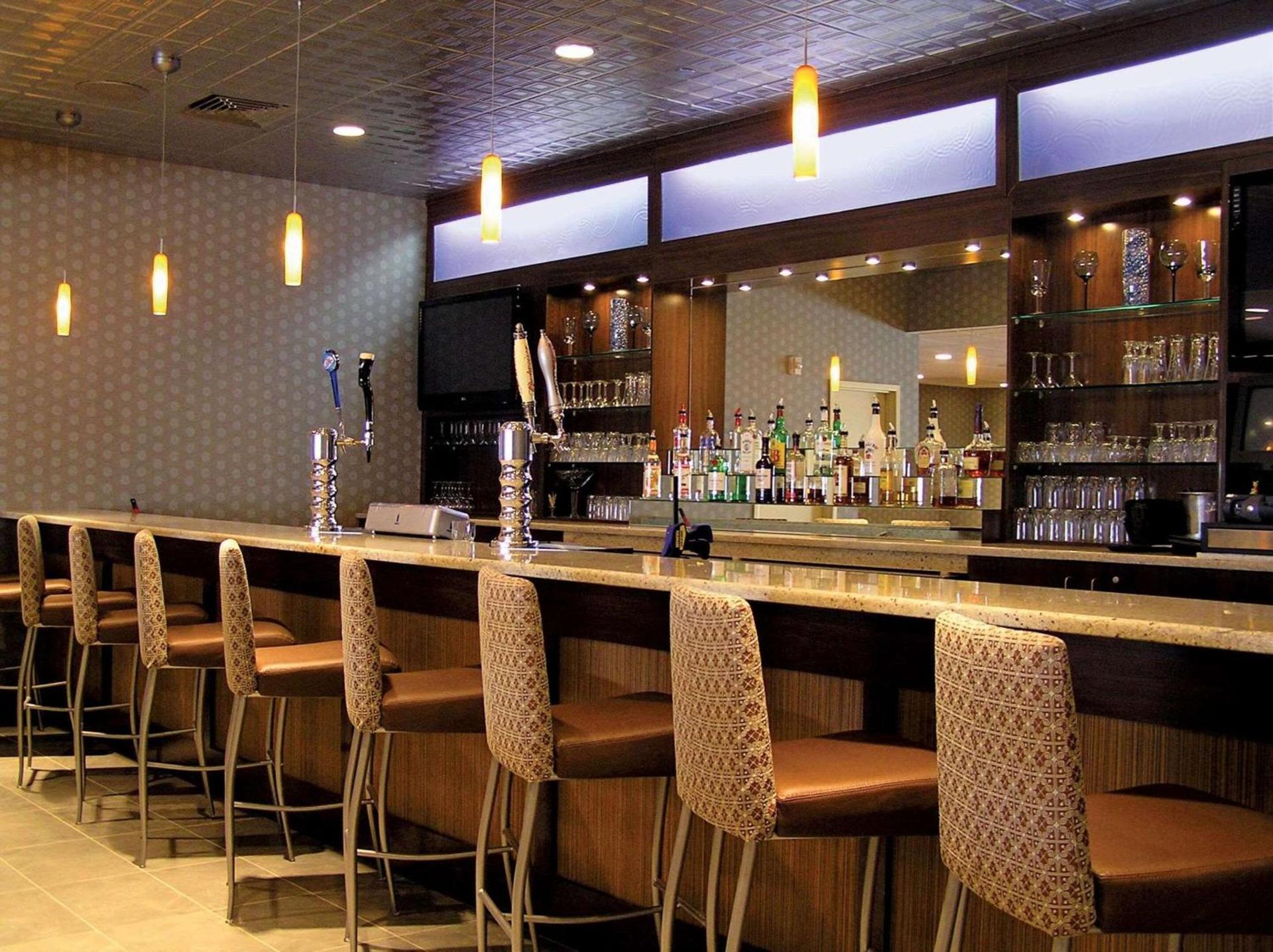 Radisson Hotel Freehold photo 15