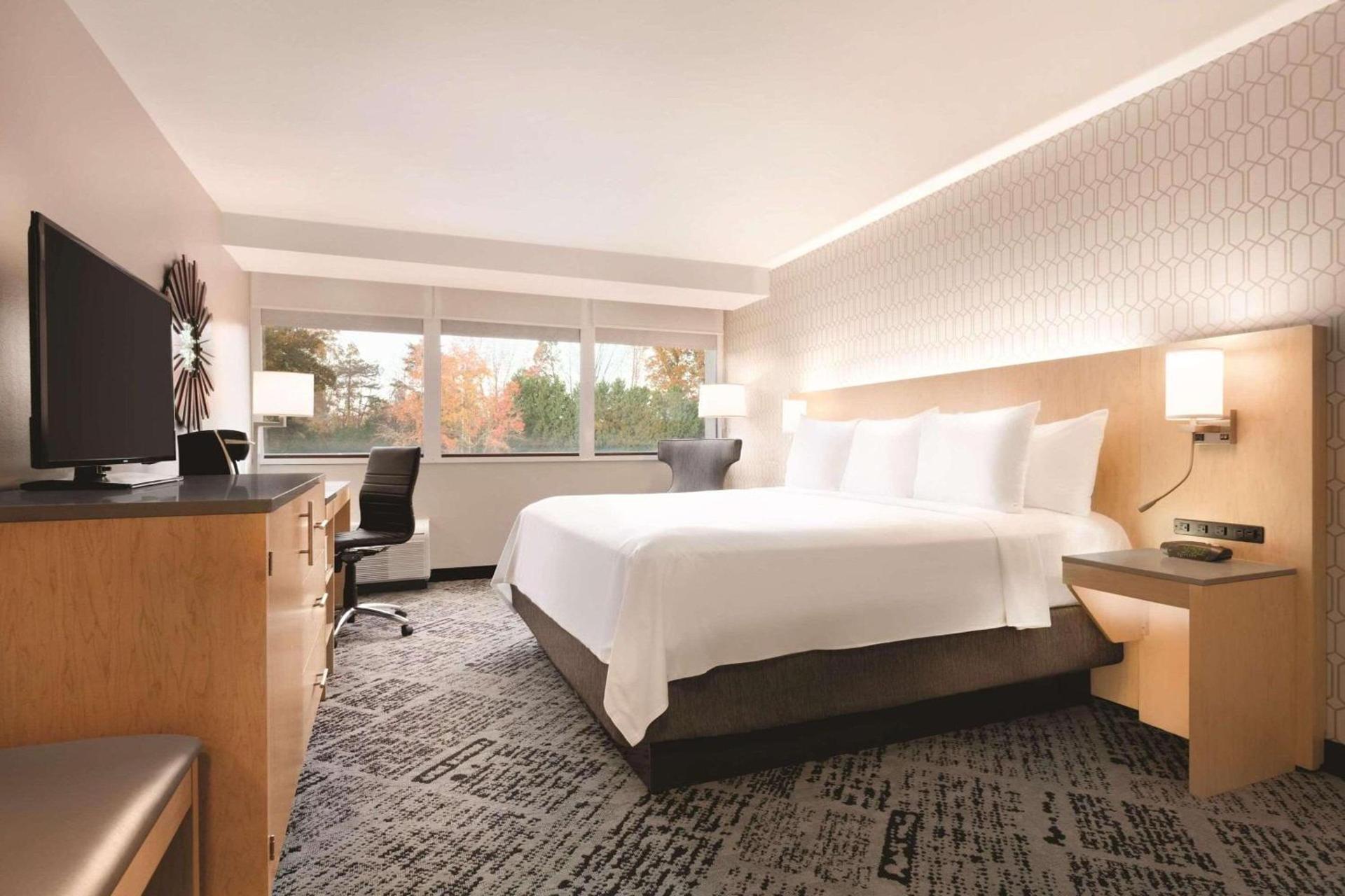 Radisson Hotel Charlotte Airport photo 10