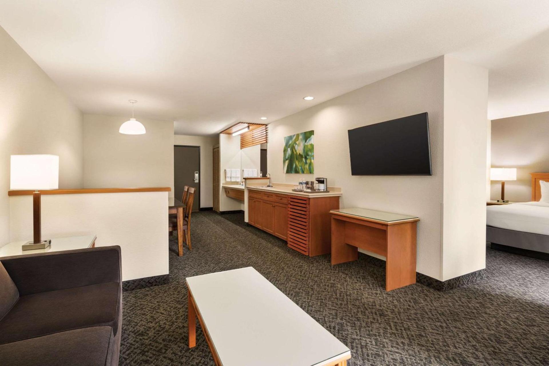 Radisson Hotel Portland Airport photo 15