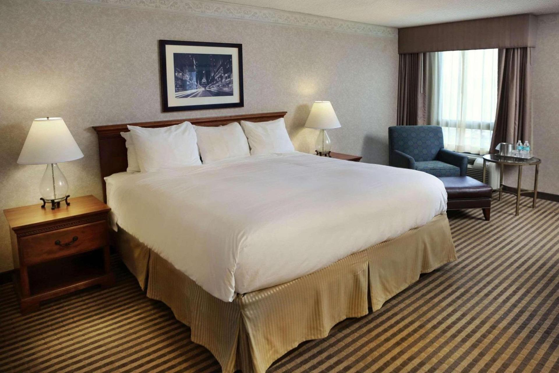 Radisson Hotel Philadelphia Northeast photo 52