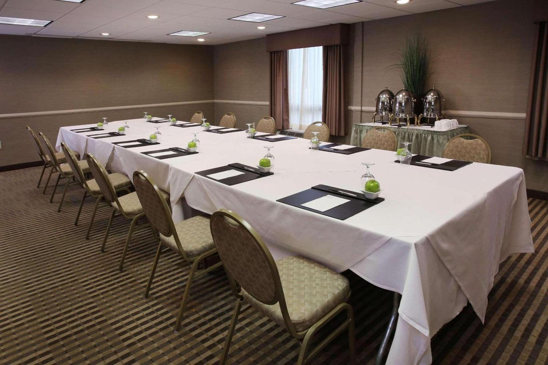 Radisson Hotel Philadelphia Northeast photo 47
