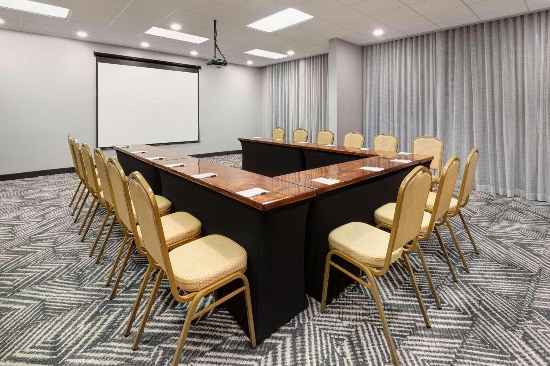 Radisson Hotel Nashville Airport photo 15