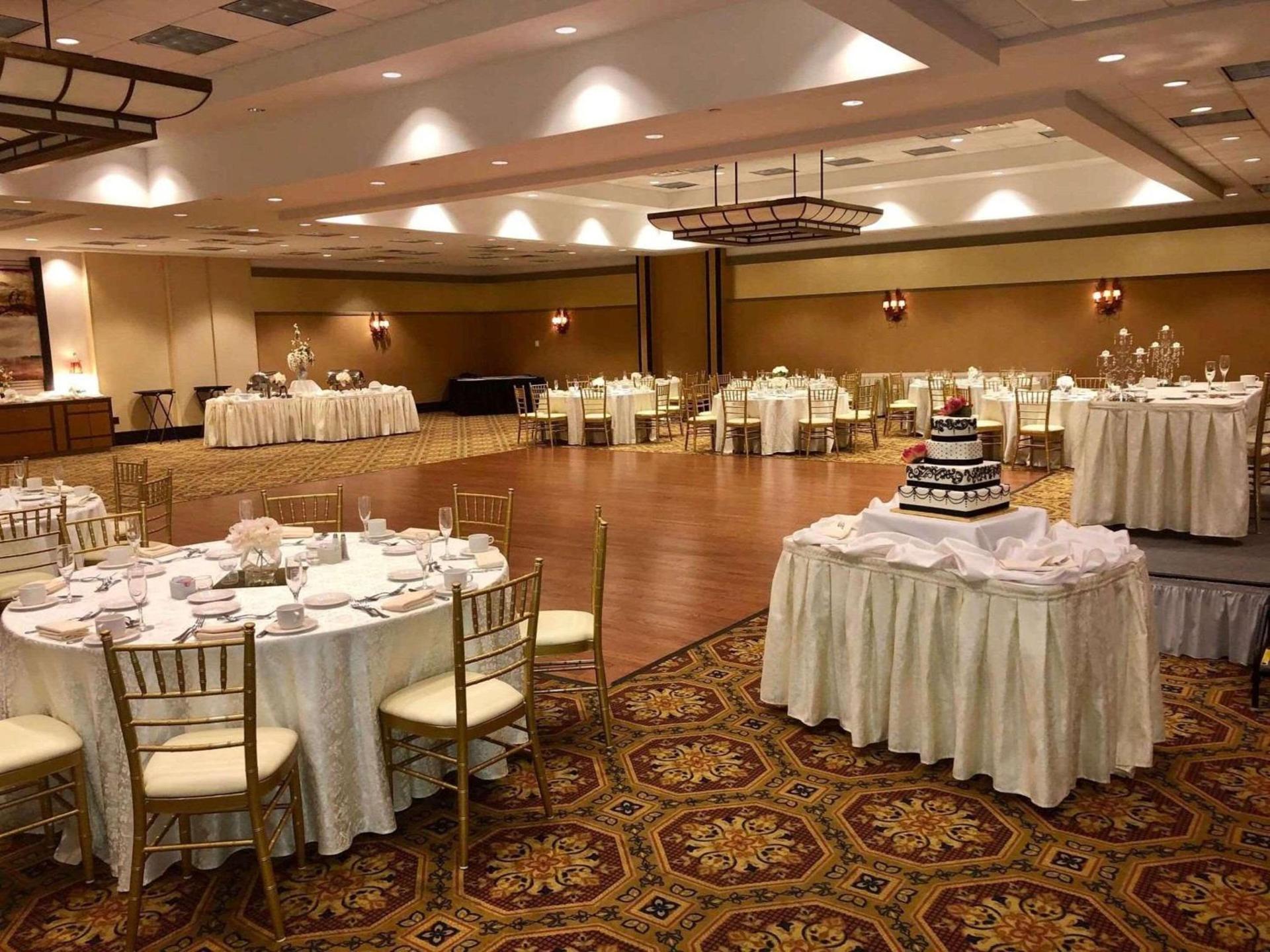Radisson Hotel Philadelphia Northeast photo 54
