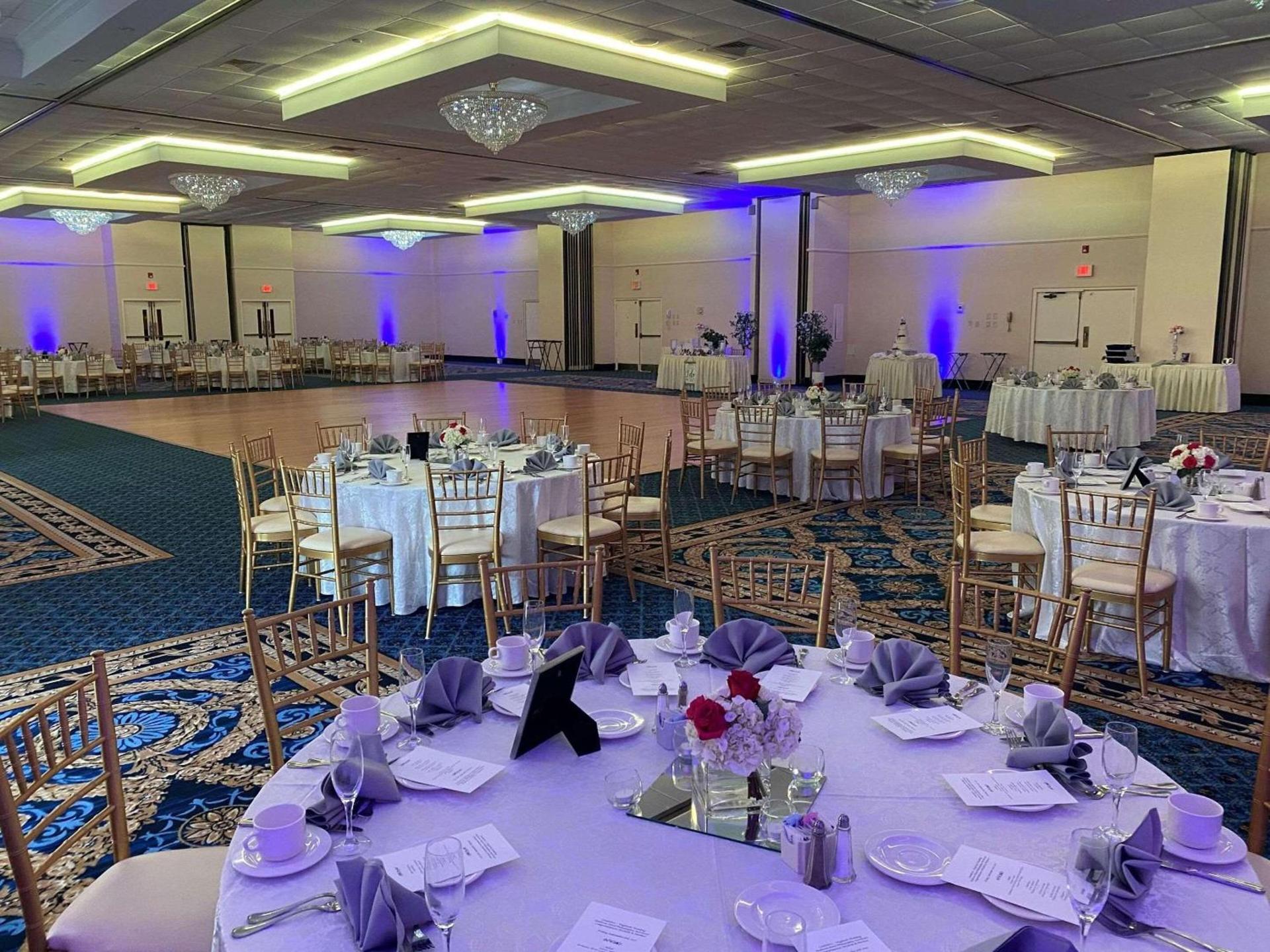 Radisson Hotel Philadelphia Northeast photo 55