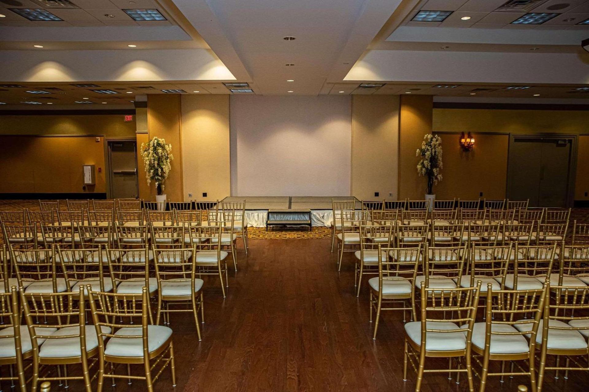 Radisson Hotel Philadelphia Northeast photo 48