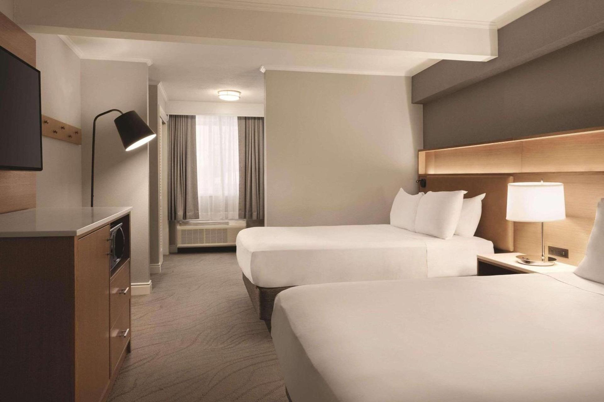 DoubleTree by Hilton Providence Airport Warwick photo 7