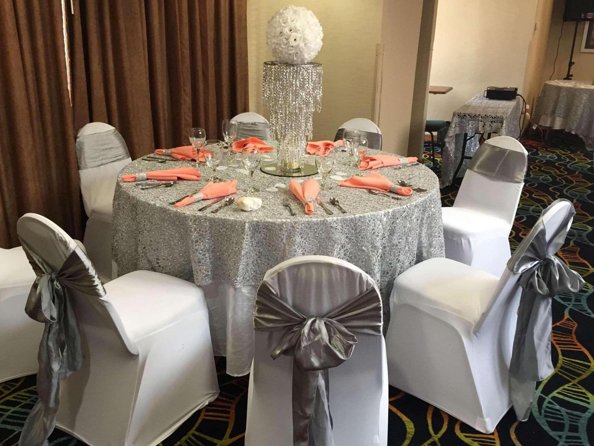 Hampton Inn By Hilton Addison Dallas photo 18