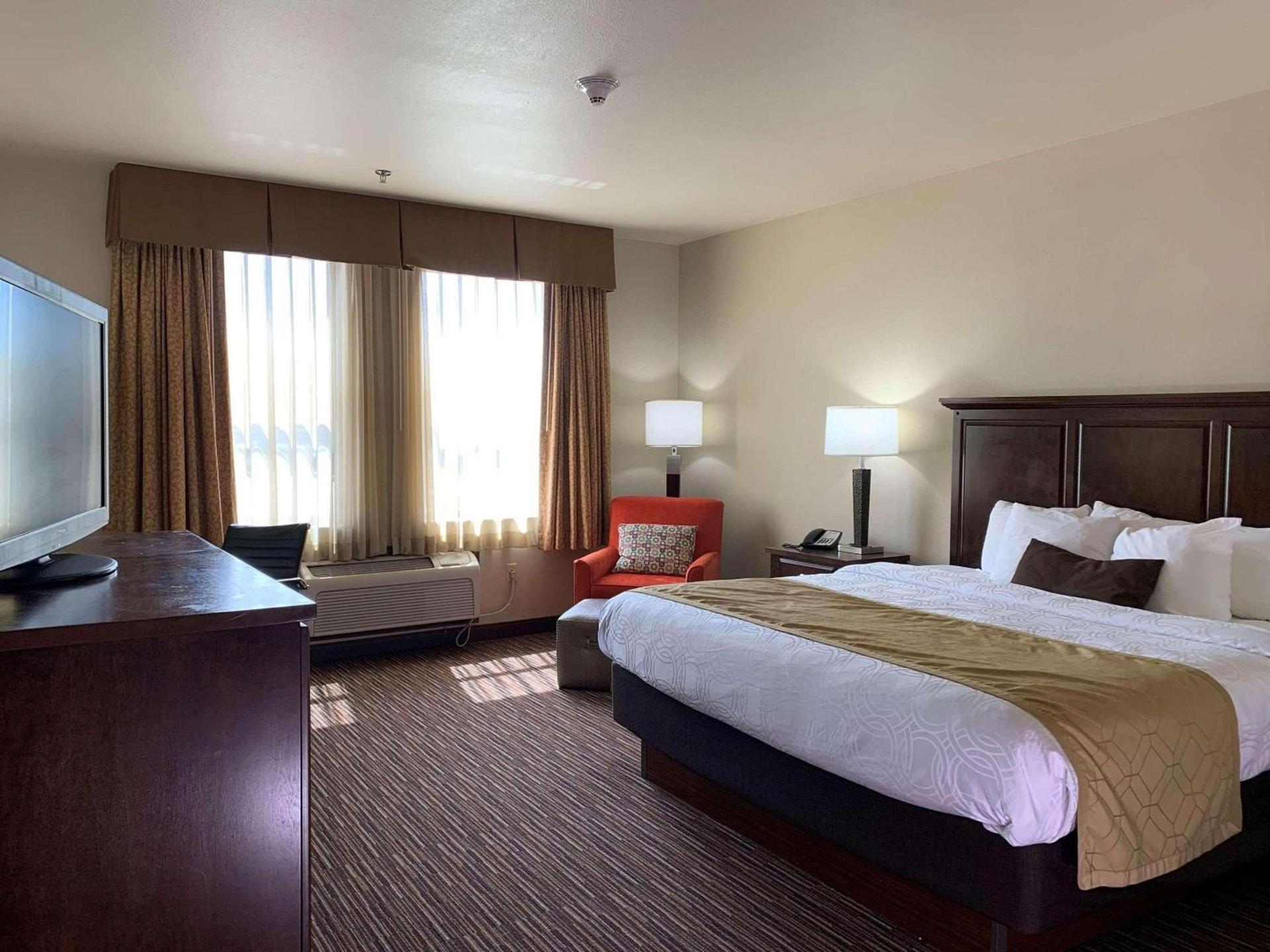 Radisson Hotel River Falls photo 15