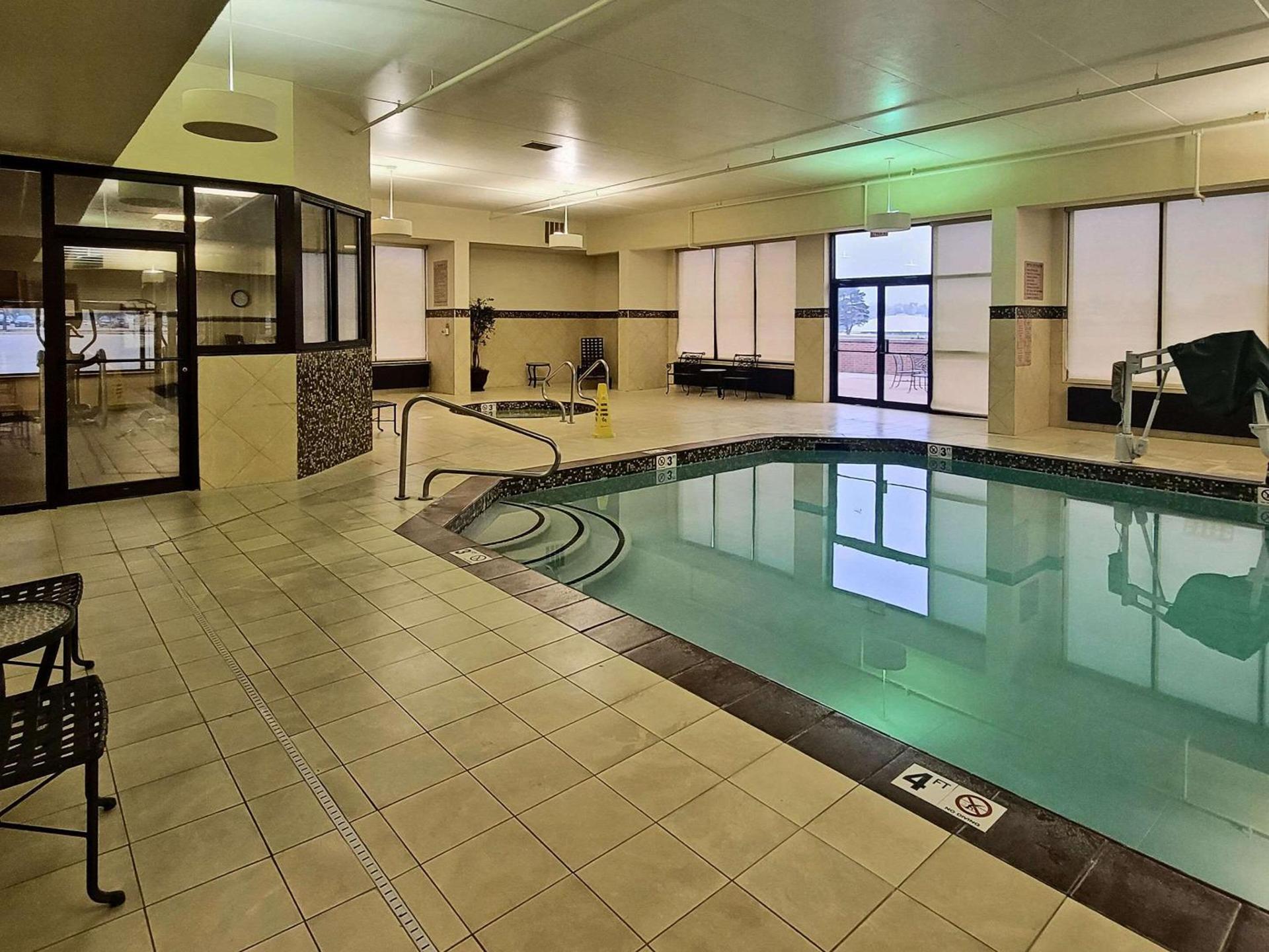 Radisson Hotel Cedar Rapids photo 23