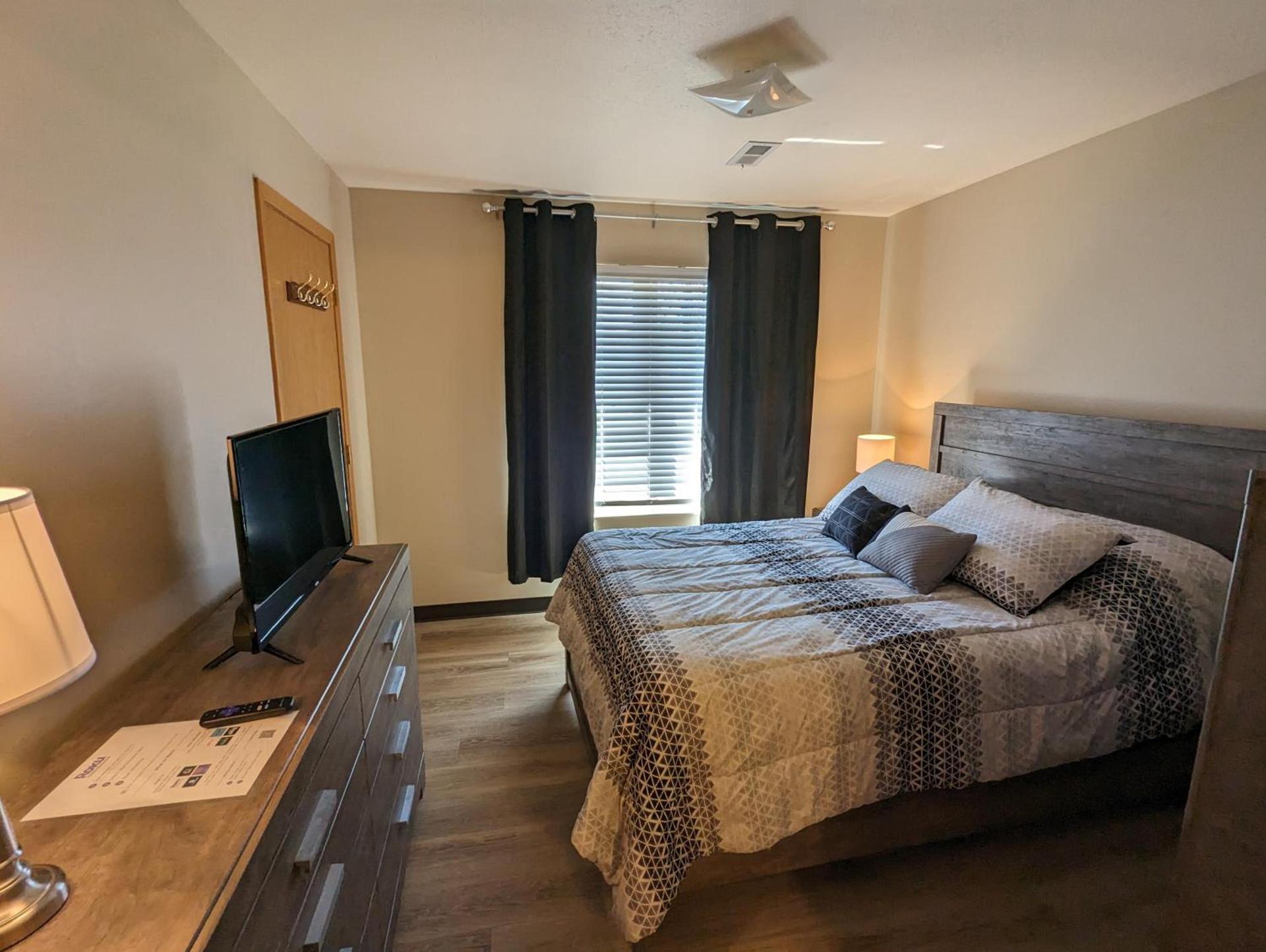 Waterloo Suites Double photo 4