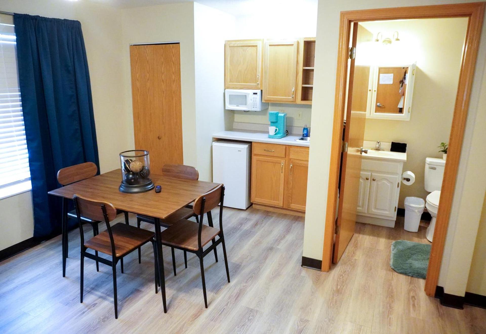 Waterloo Suites Double photo 13