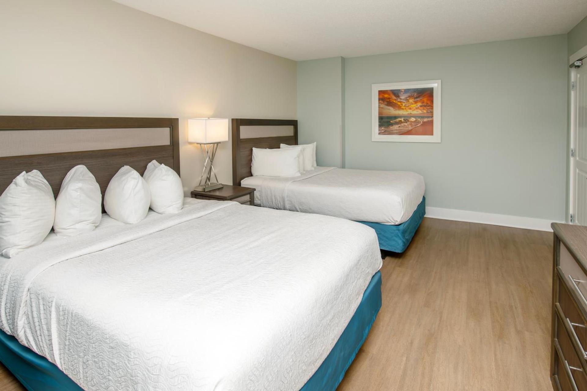 Commander Hotel & Suites photo 94