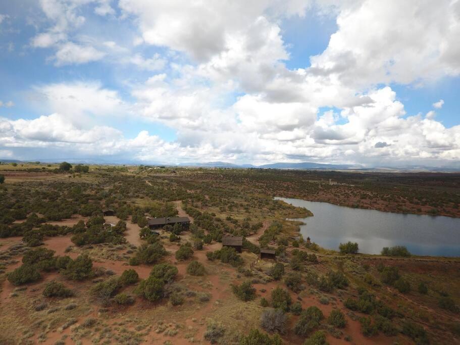 Beautiful Eagle Lodge at Six Lakes Resort photo 6