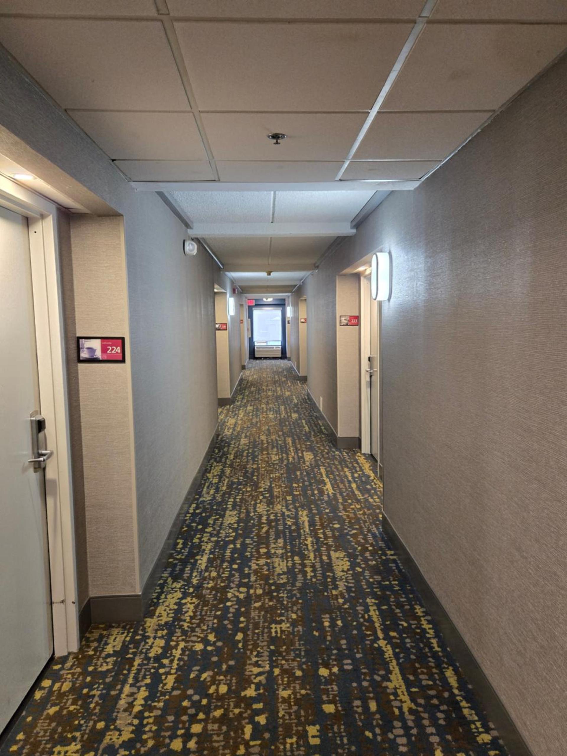 Hampton Inn Commerce photo 26