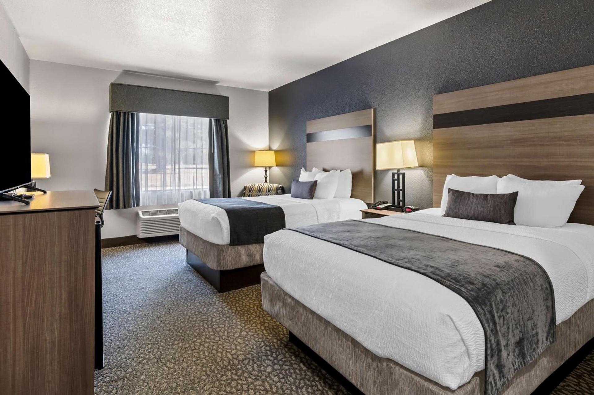 Best Western Sherwood Inn & Suites photo 29