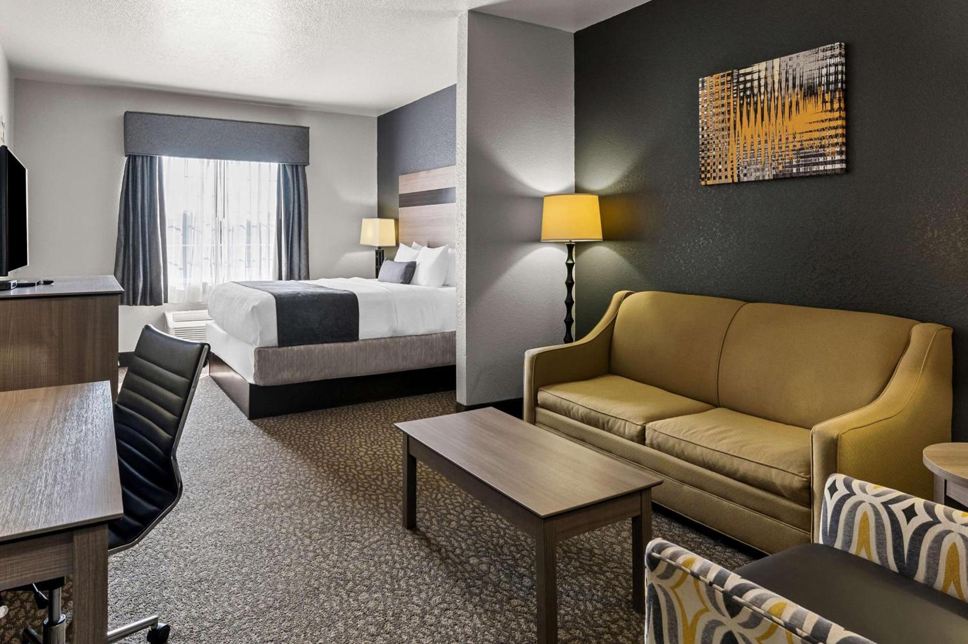 Best Western Sherwood Inn & Suites photo 12