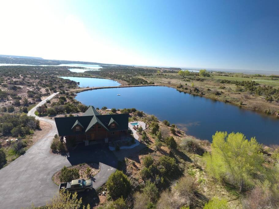 Spectacular Lake And Fishing Resort photo 1