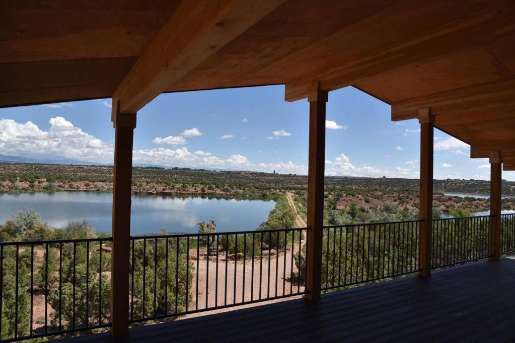 Spectacular Lake And Fishing Resort photo 2