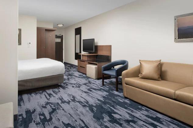 Fairfield Inn & Suites Baltimore BWI Airport photo 9