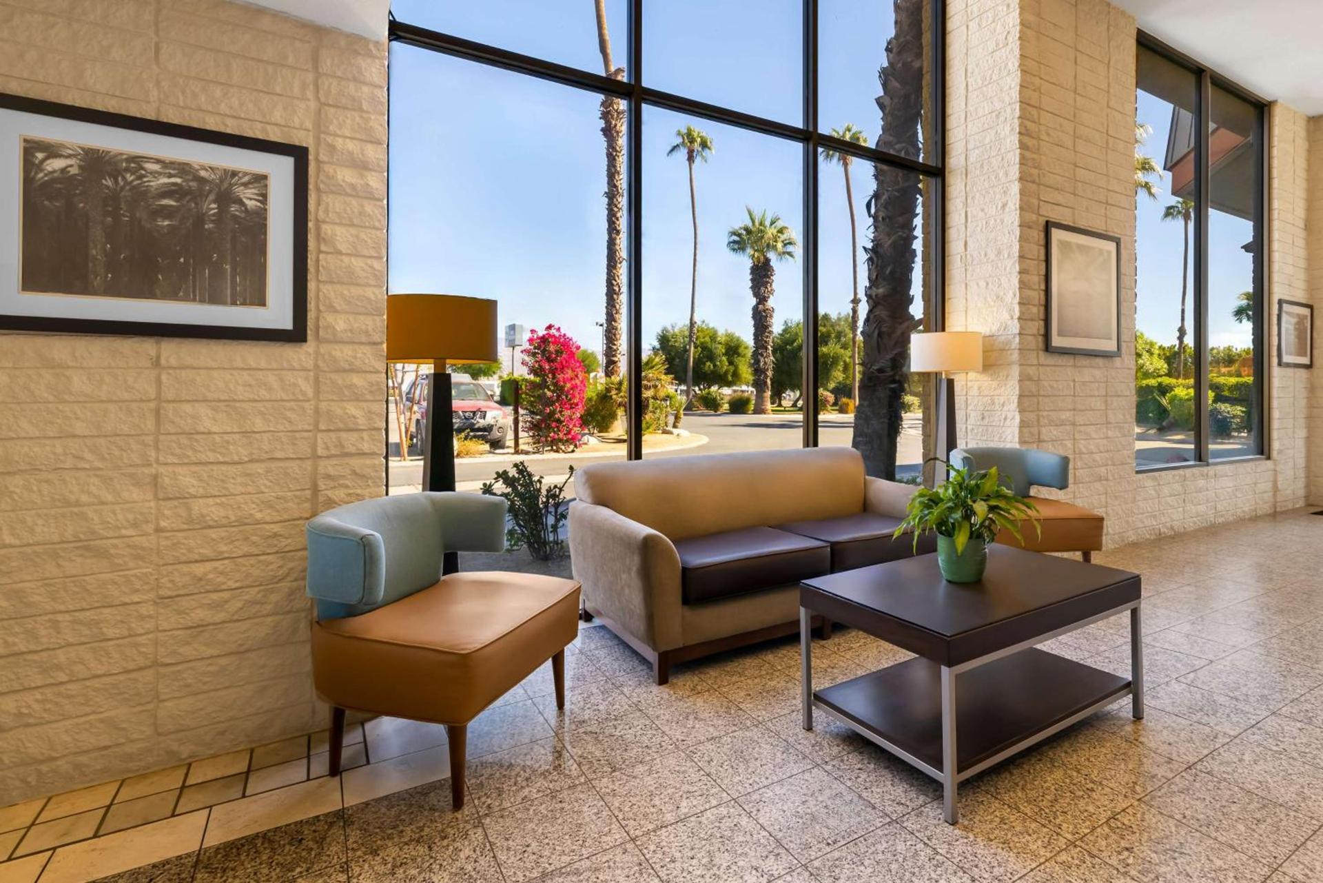 Best Western Date Tree Hotel photo 4