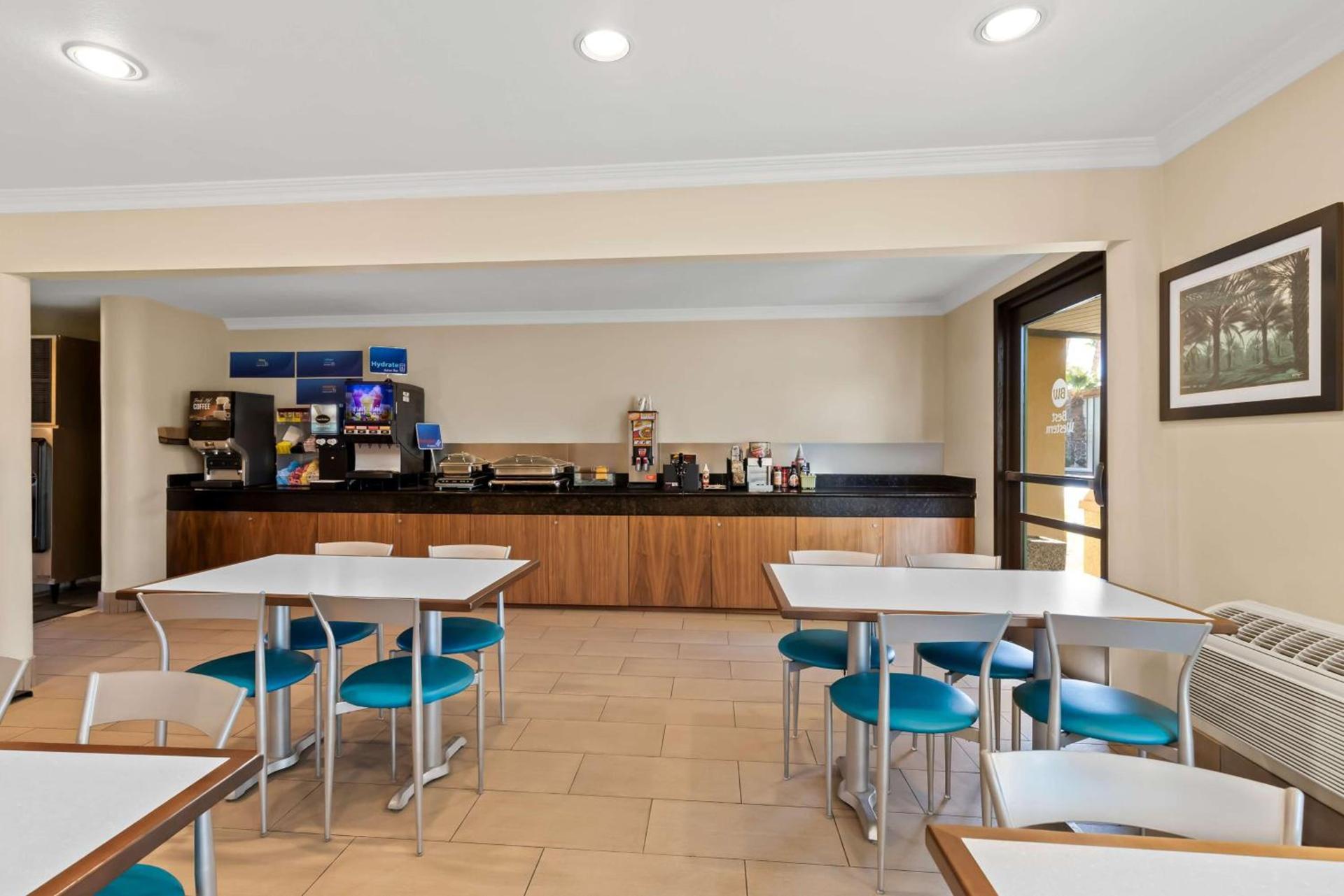 Best Western Date Tree Hotel photo 14