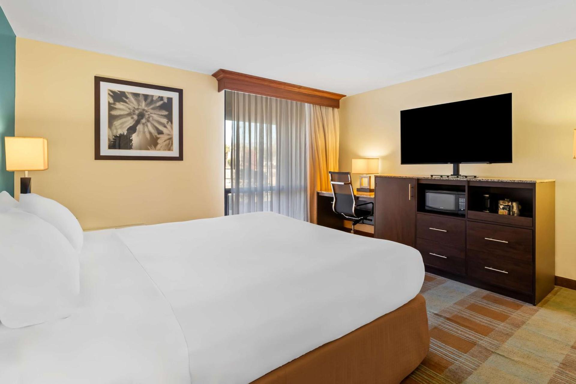 Best Western Date Tree Hotel photo 20