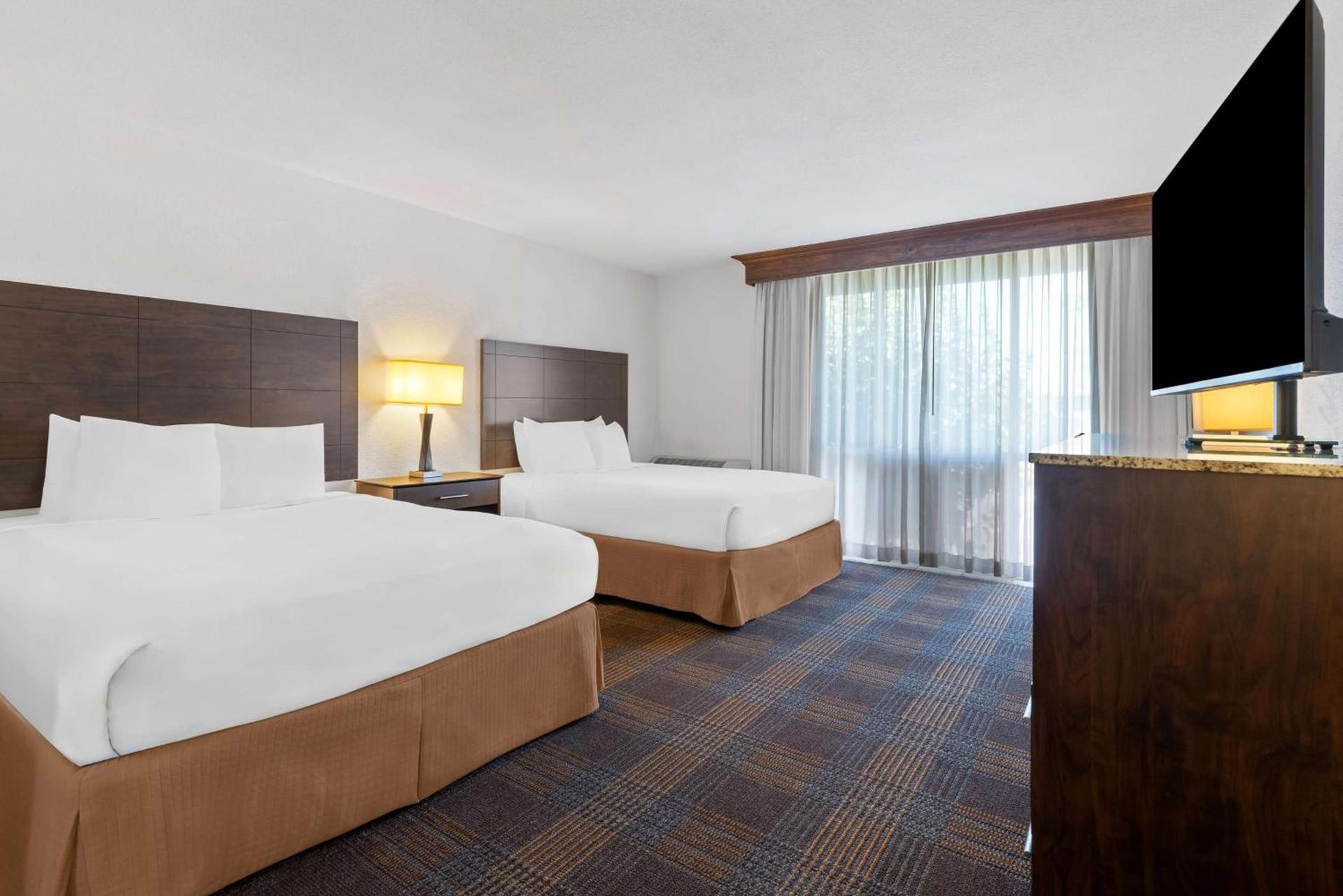 Best Western Date Tree Hotel photo 28