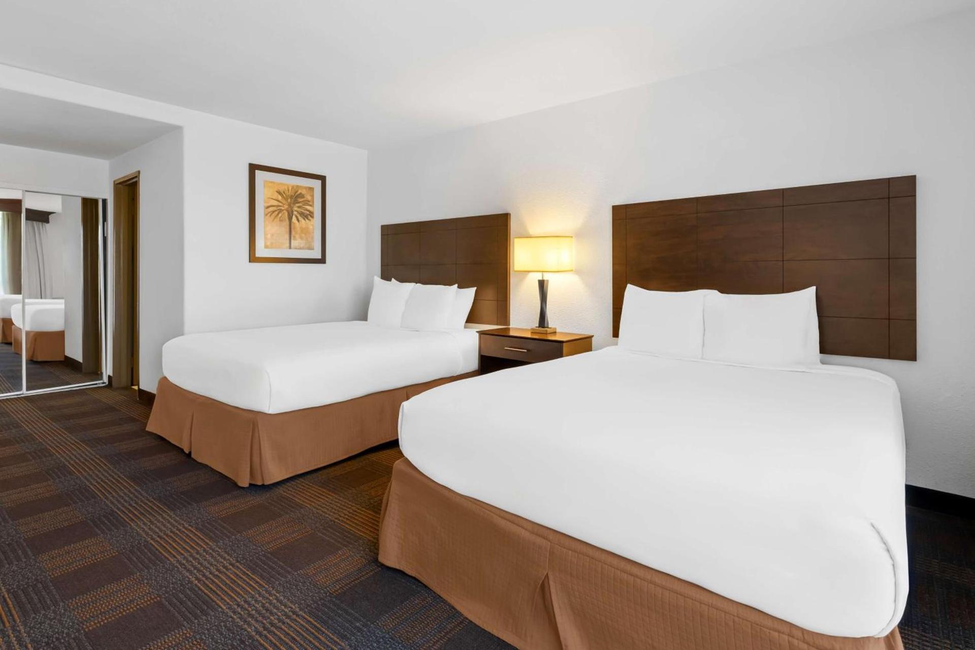 Best Western Date Tree Hotel photo 29