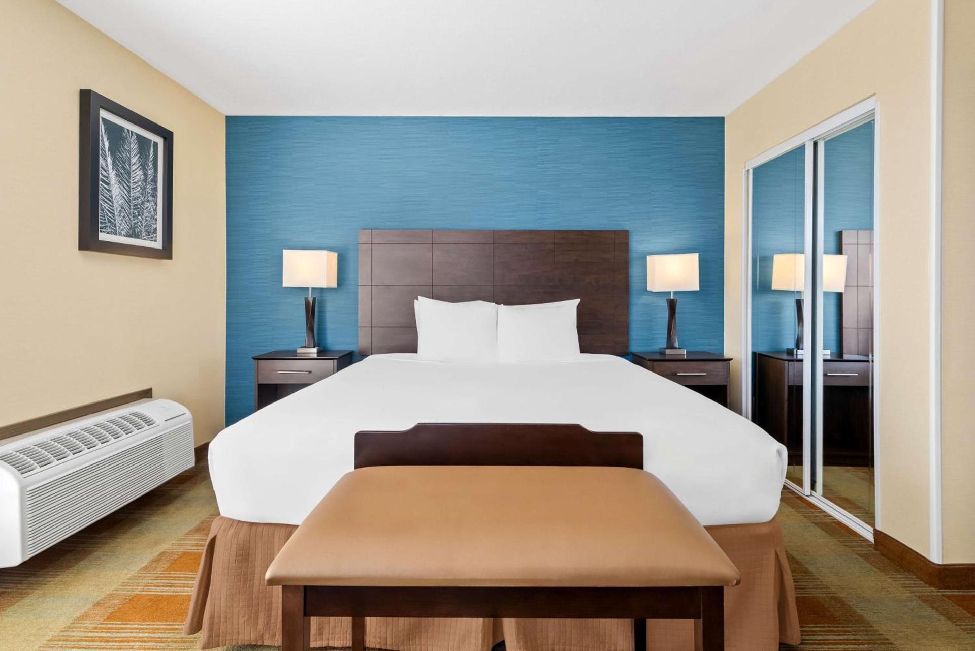 Best Western Date Tree Hotel photo 35